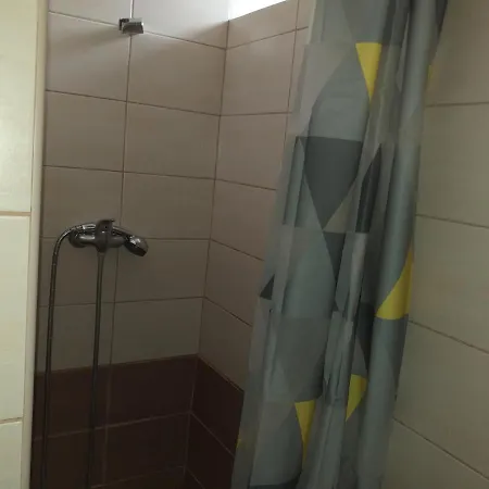 Turisticka 8 * Juhászlak