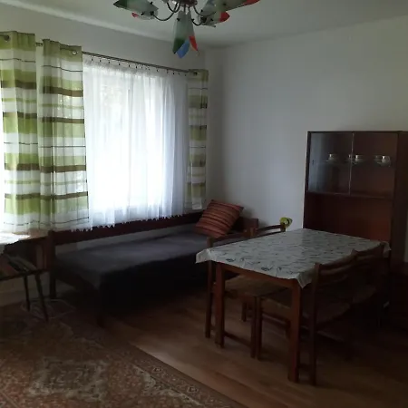 Turistická Ubytovňa 8 * Runina