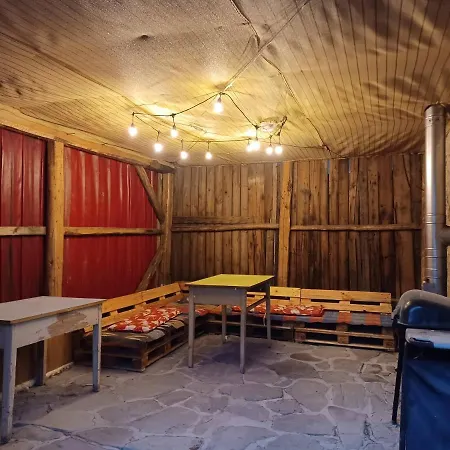 Alpesi faház Turisticka 8 *